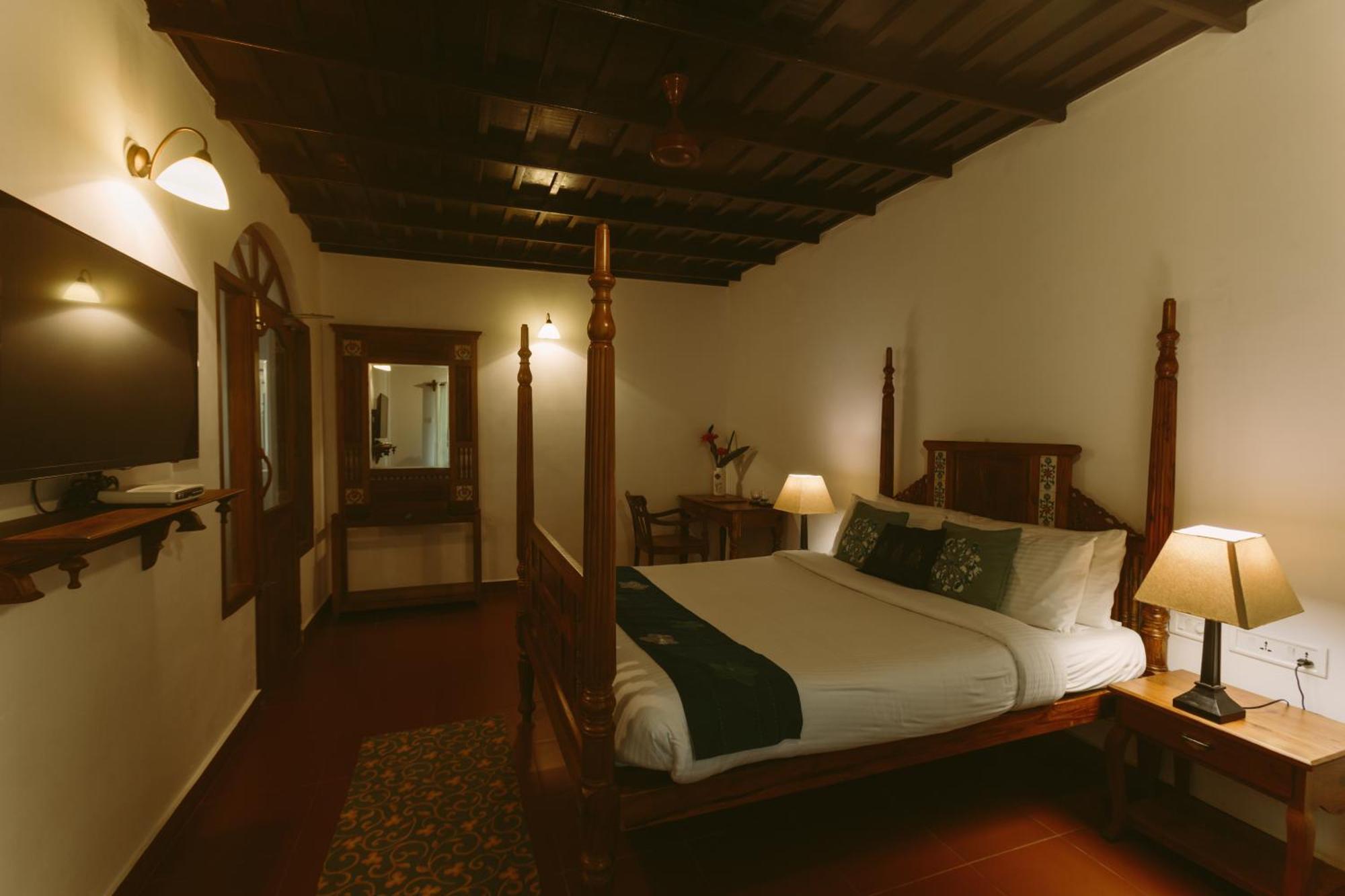 Palmgrove Lake Resort Alappuzha Luaran gambar