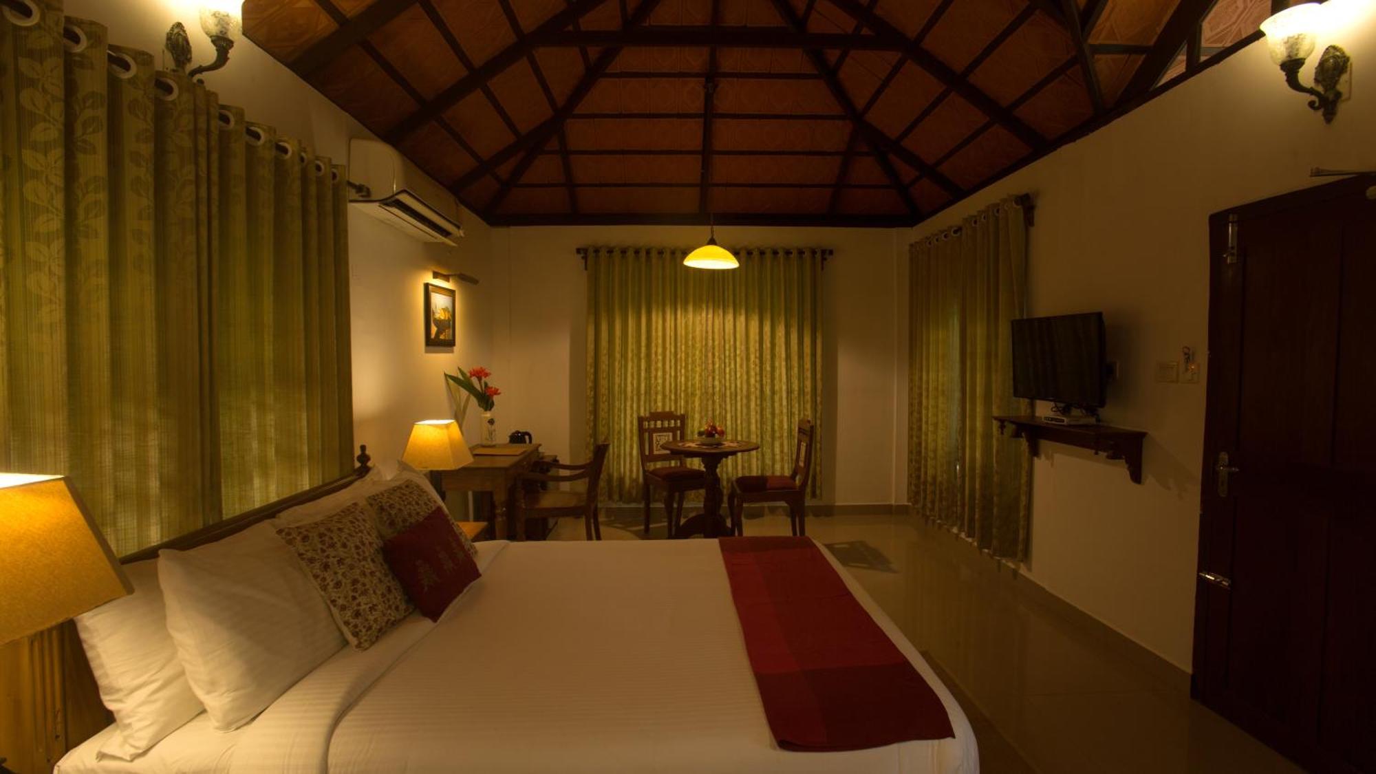 Palmgrove Lake Resort Alappuzha Luaran gambar