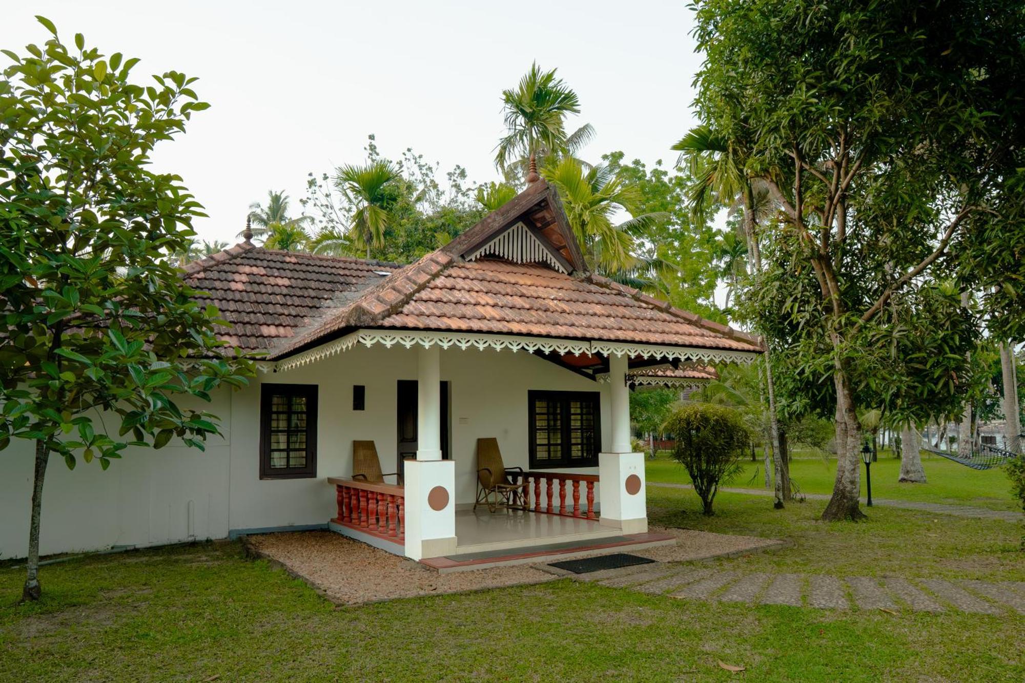 Palmgrove Lake Resort Alappuzha Luaran gambar