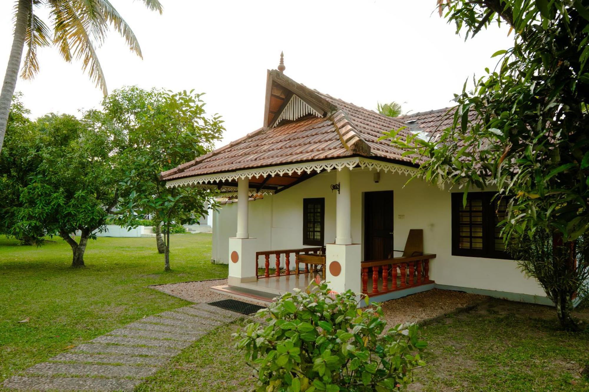 Palmgrove Lake Resort Alappuzha Luaran gambar