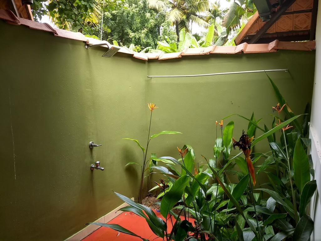 Palmgrove Lake Resort Alappuzha Luaran gambar