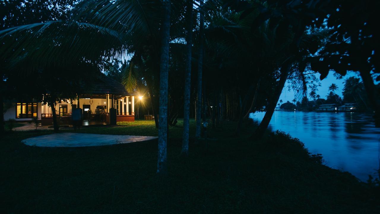 Palmgrove Lake Resort Alappuzha Luaran gambar